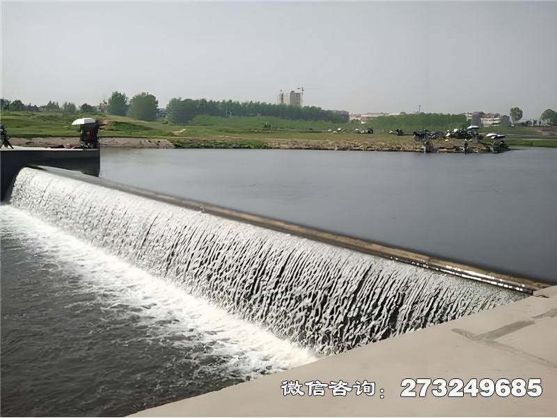 南通水库溢洪道钢坝